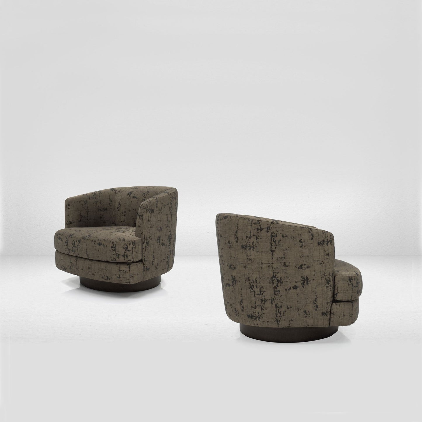Tina Swivel Chair