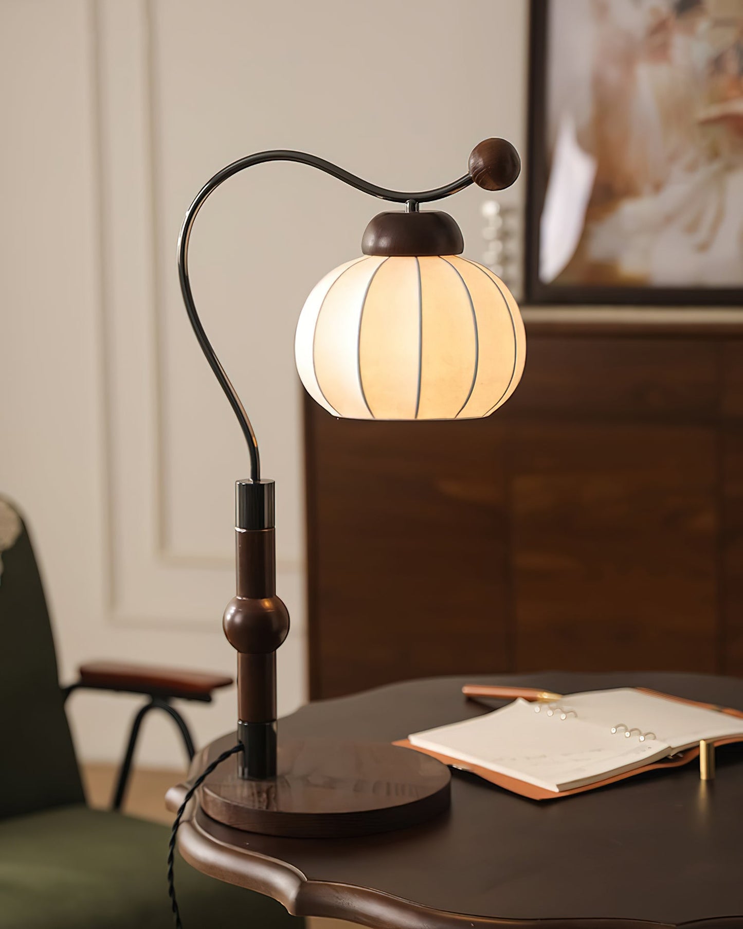Silk Globe Desk lamp Table Lamp