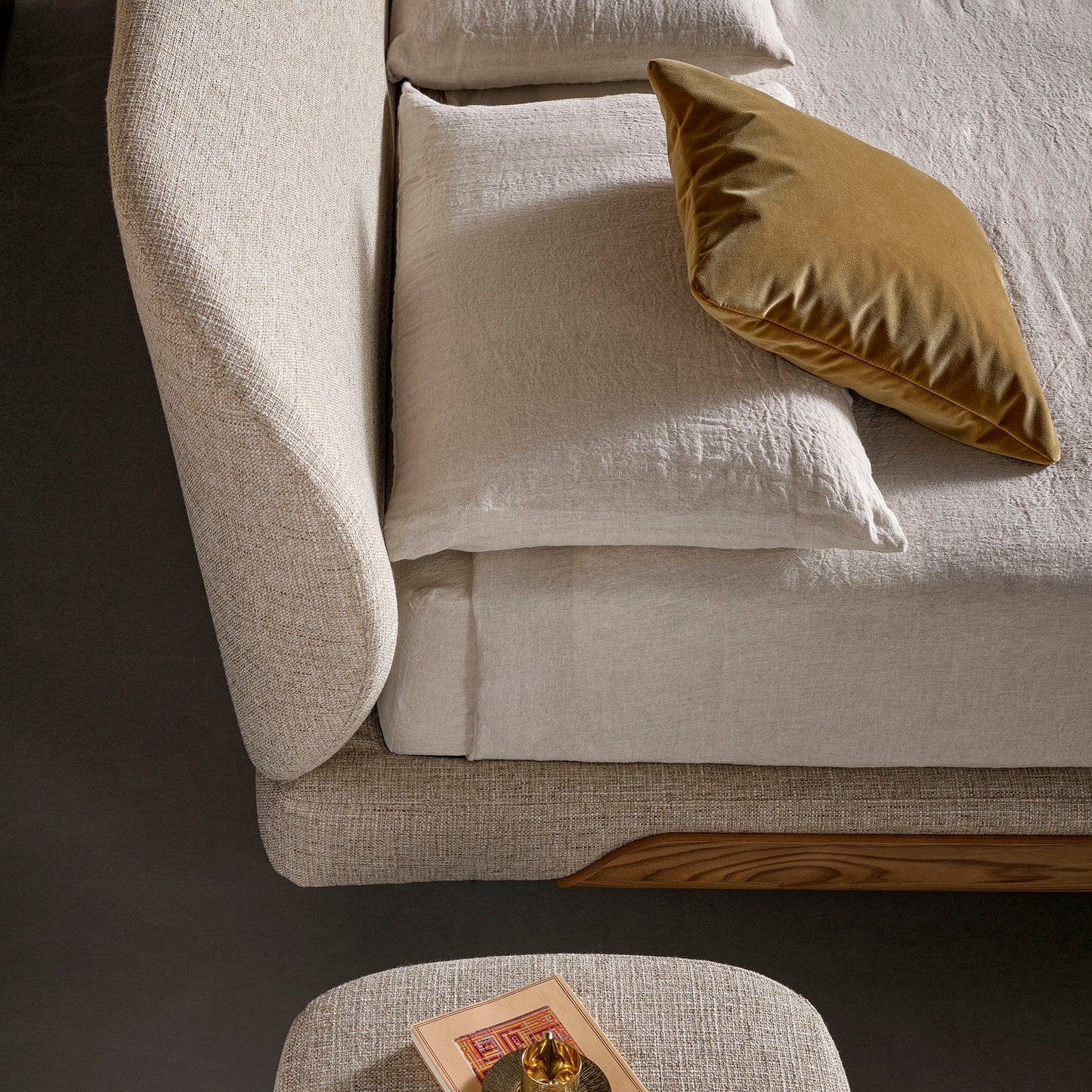 Olos "Hi" Plus King Bed