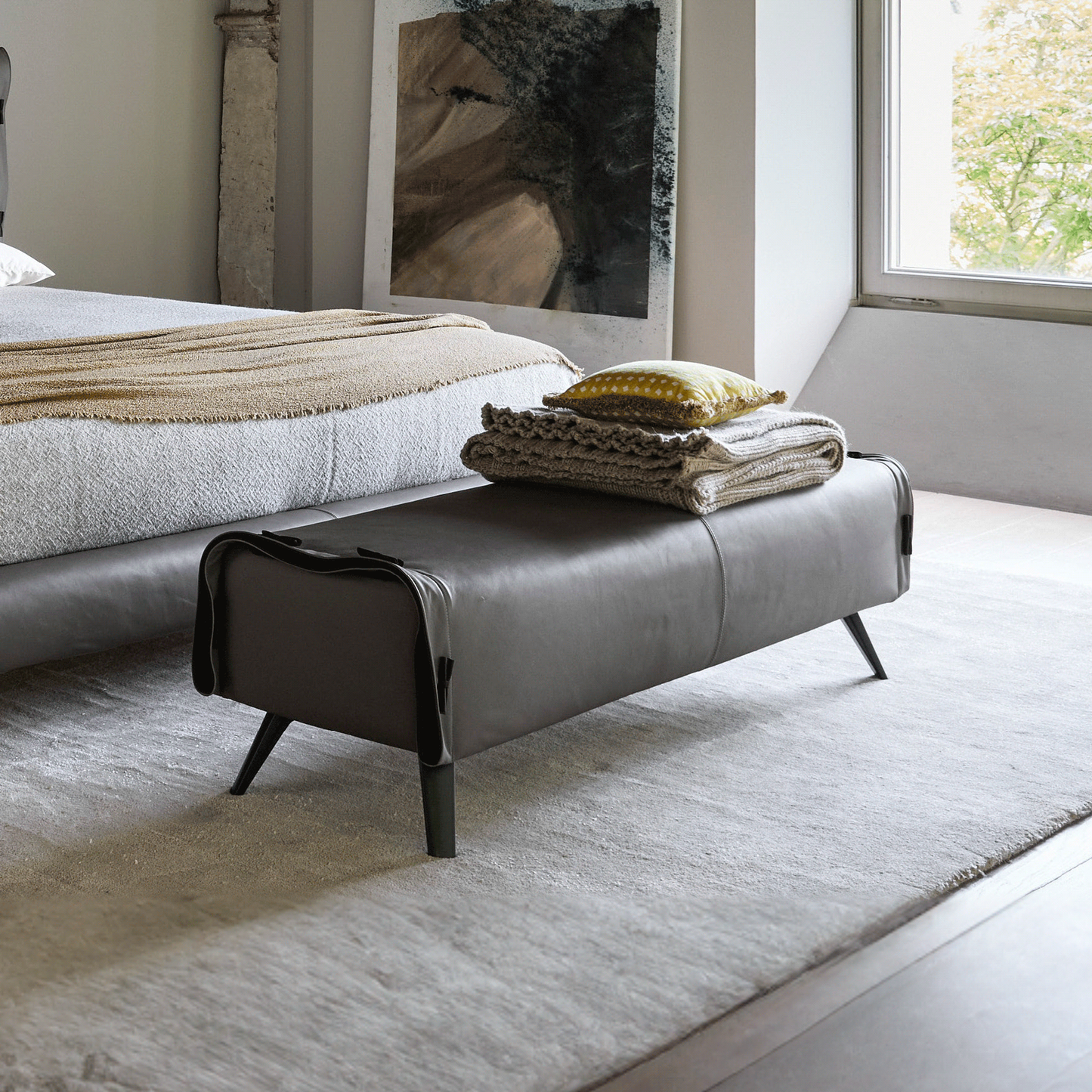 Cuff Bench - Charcoal