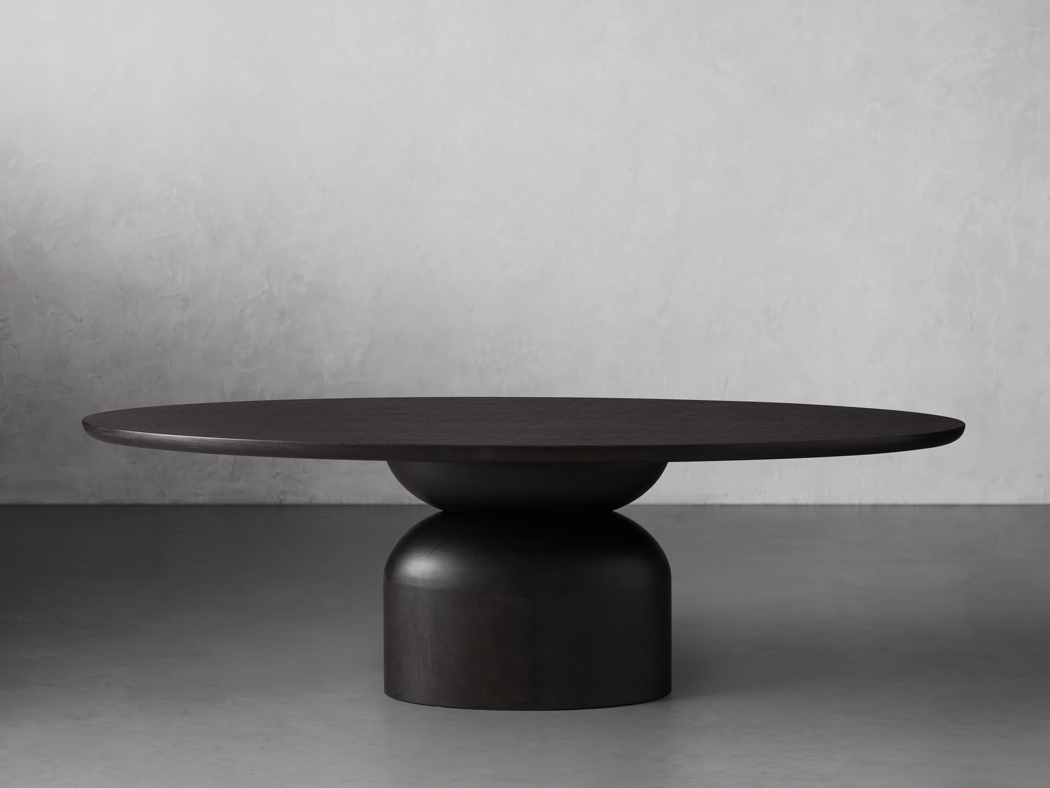 Perth Oval Dining Table – Ceenwe
