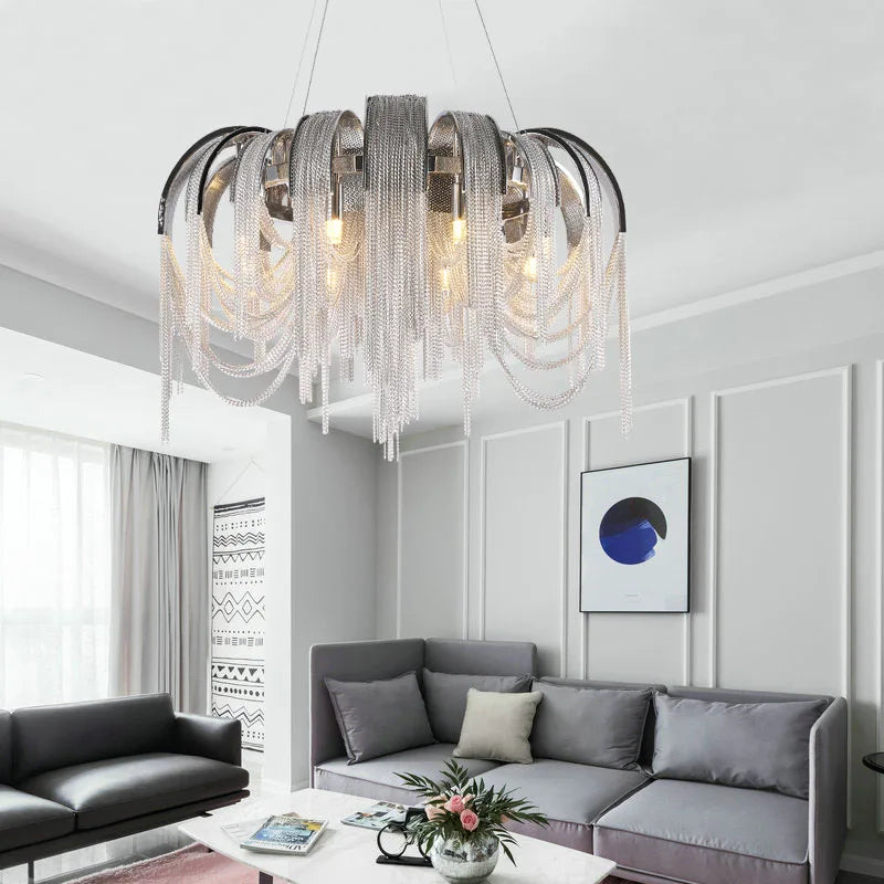 Cadena Chain Tassel Modern Chandelier