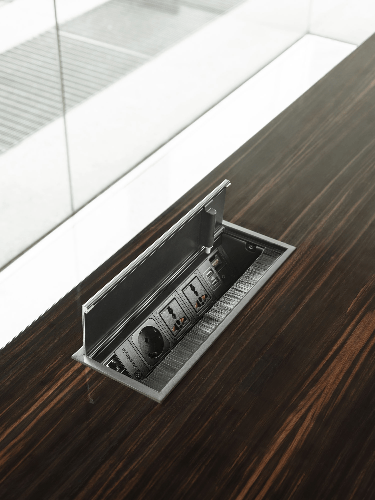 Euclideo Executive Desk