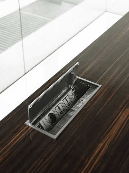 Euclideo Executive Desk