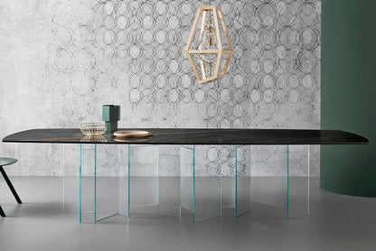 Metropolis Dining Table