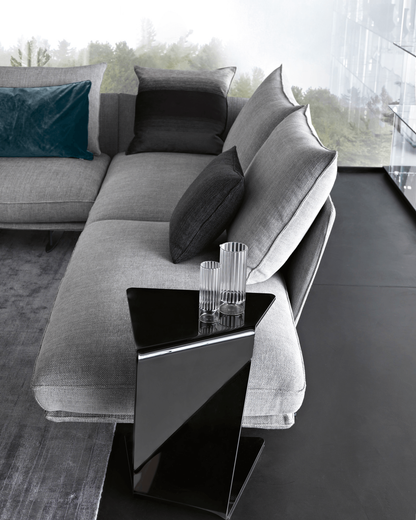 Sigmy Accent Table