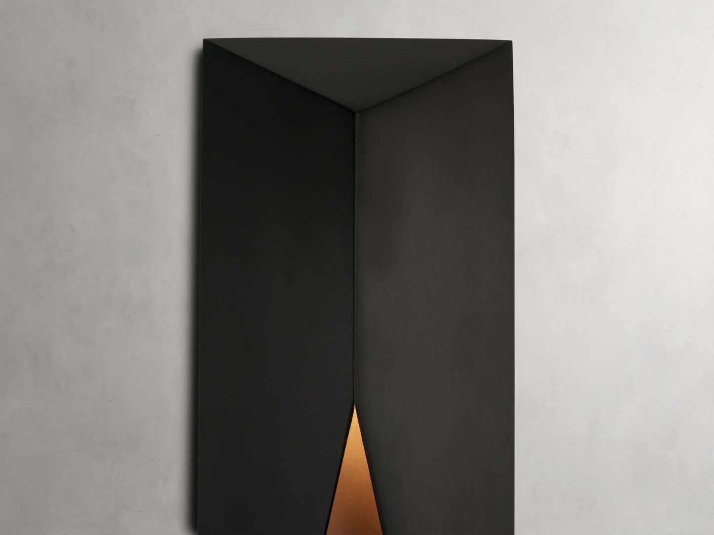 Davian Outdoor Sconce