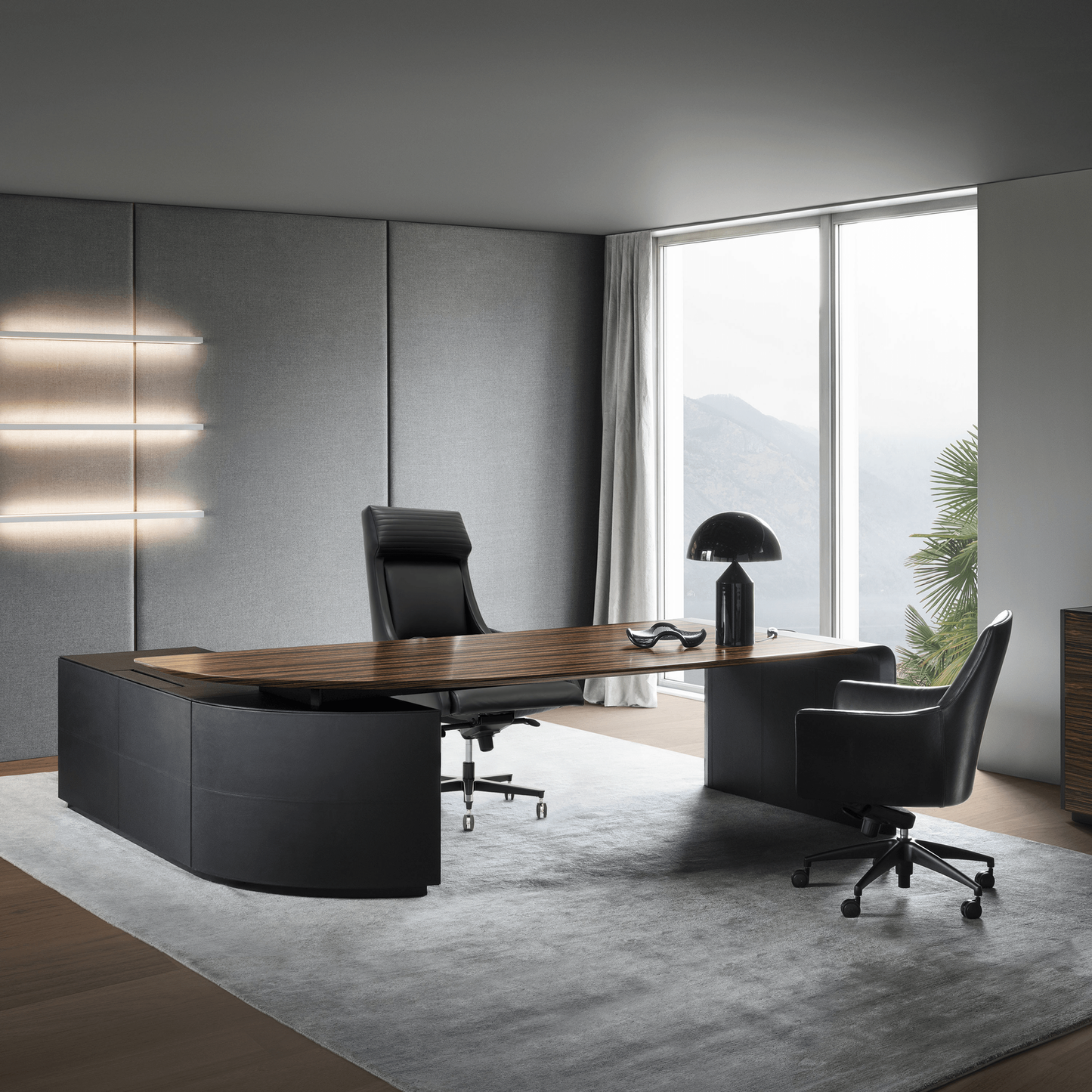 Ibis Executive Arm Chair