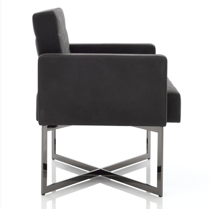 Black & More Lounge Chair