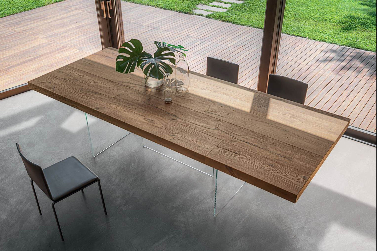 Air Wildwood Dining Table