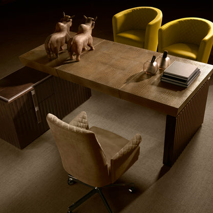 Red Carpet Desk With Return