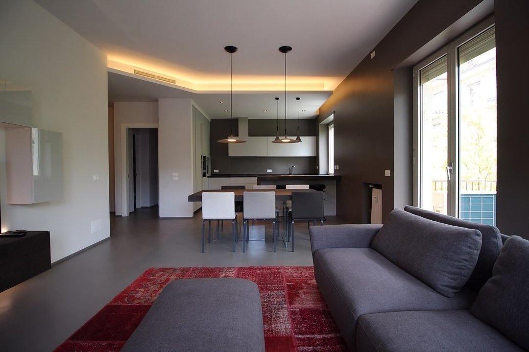 Aplomb Metal Houselight Pendant Lamp