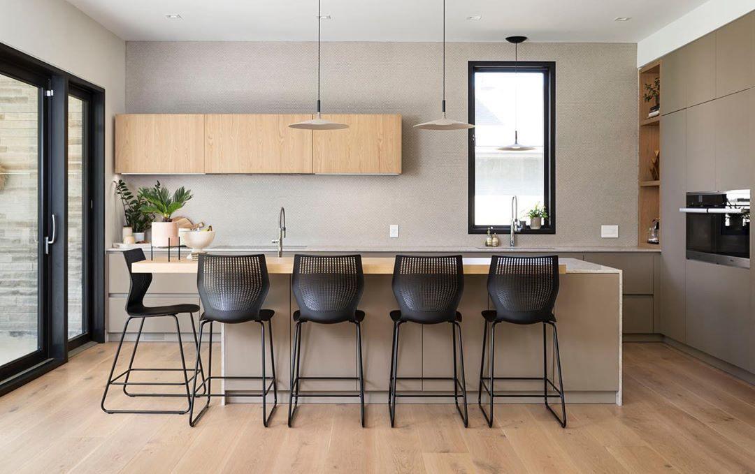 Aplomb Metal Houselight Pendant Lamp