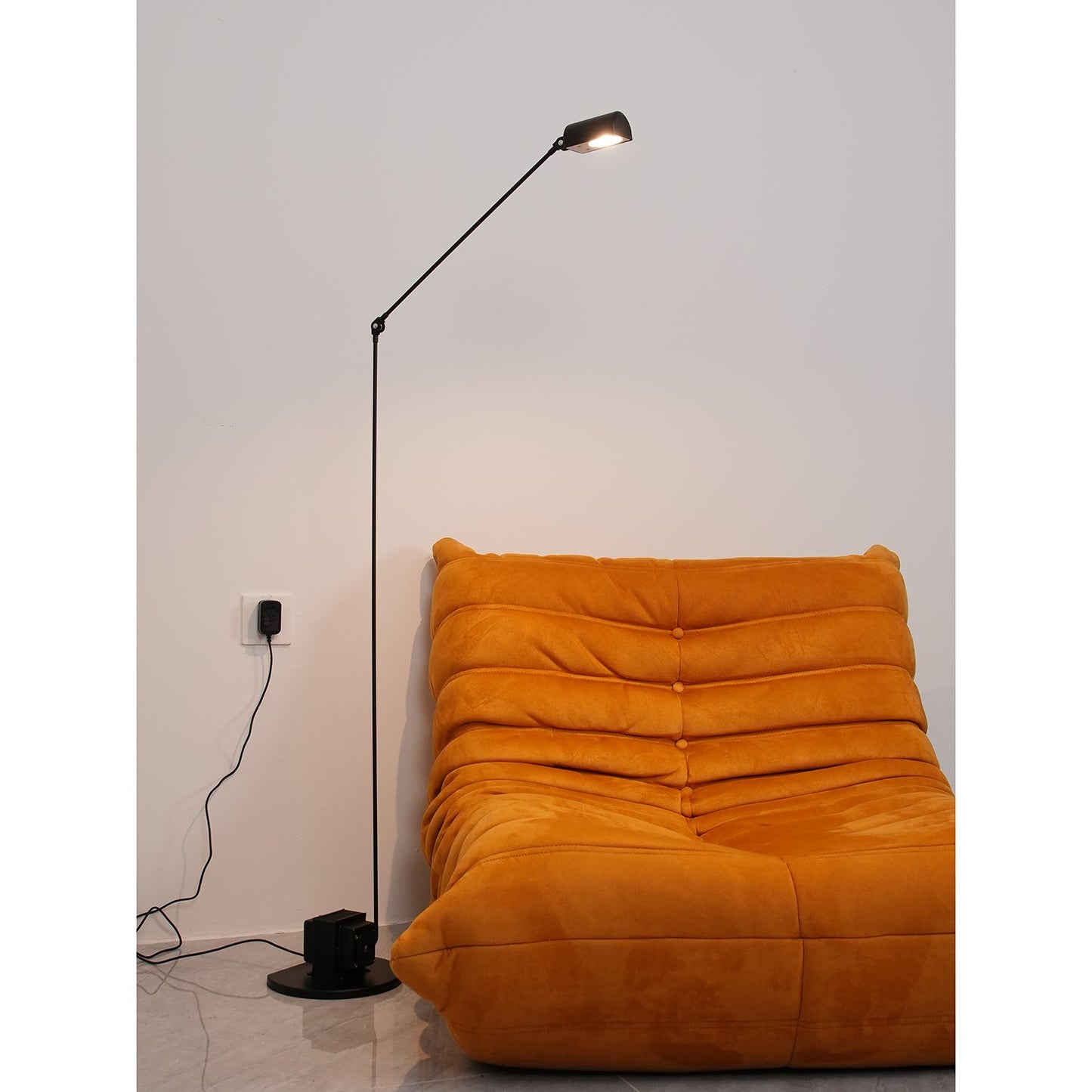 Dynamo Free-standing Lamp Floor Lamp