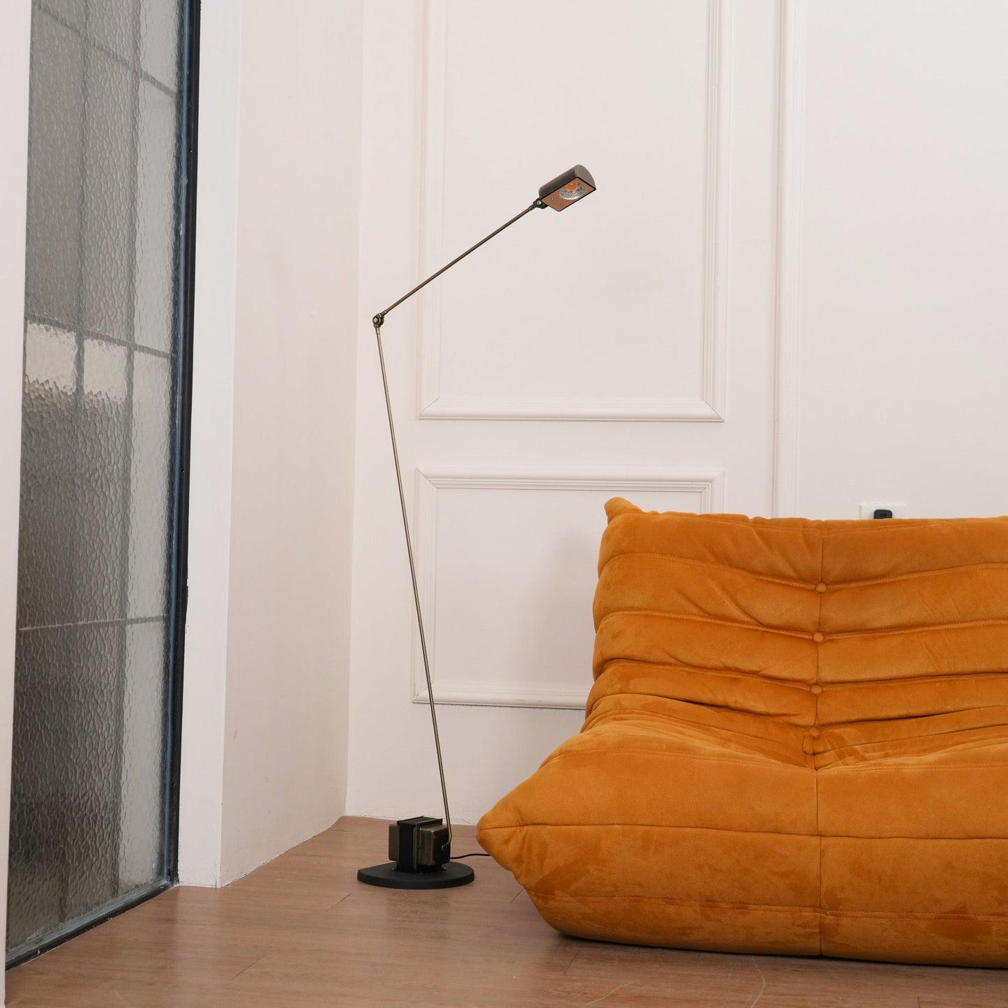 Dynamo Free-standing Lamp Floor Lamp