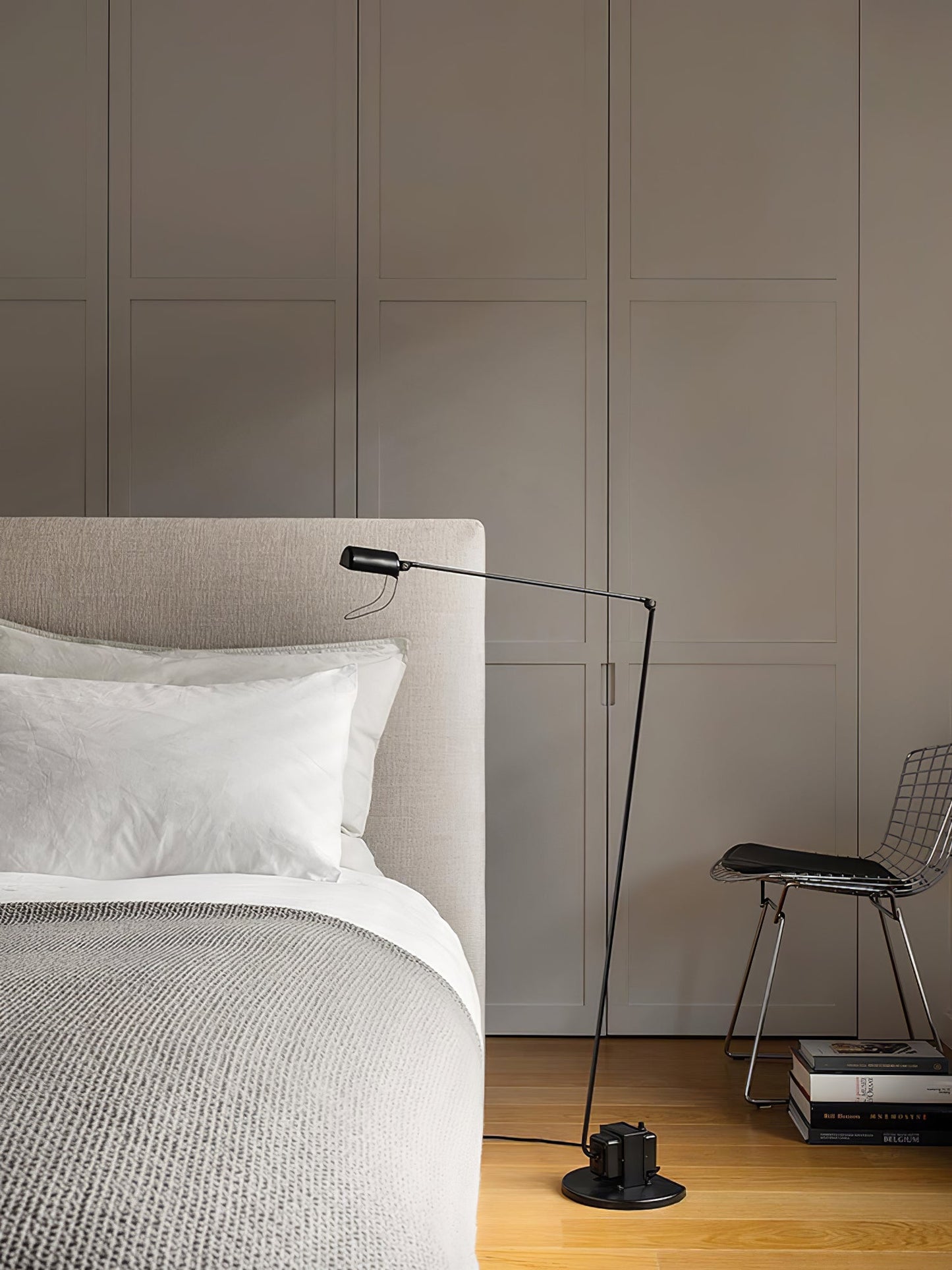Dynamo Free-standing Lamp Floor Lamp