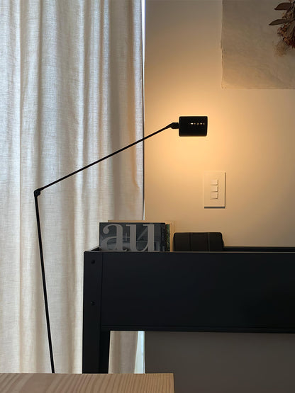 Dynamo Free-standing Lamp Floor Lamp