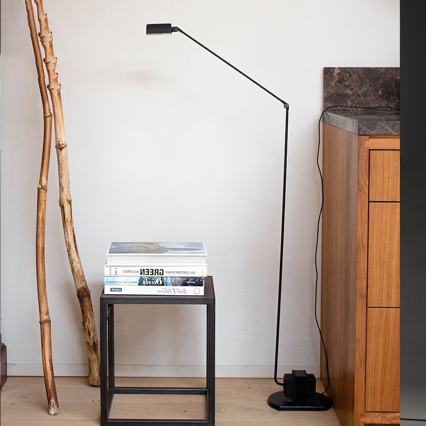Dynamo Free-standing Lamp Floor Lamp