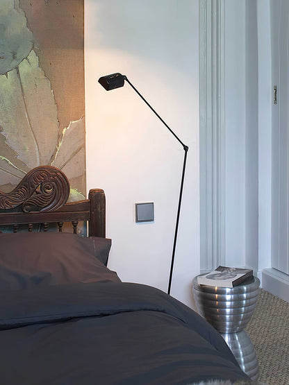 Dynamo Free-standing Lamp Floor Lamp