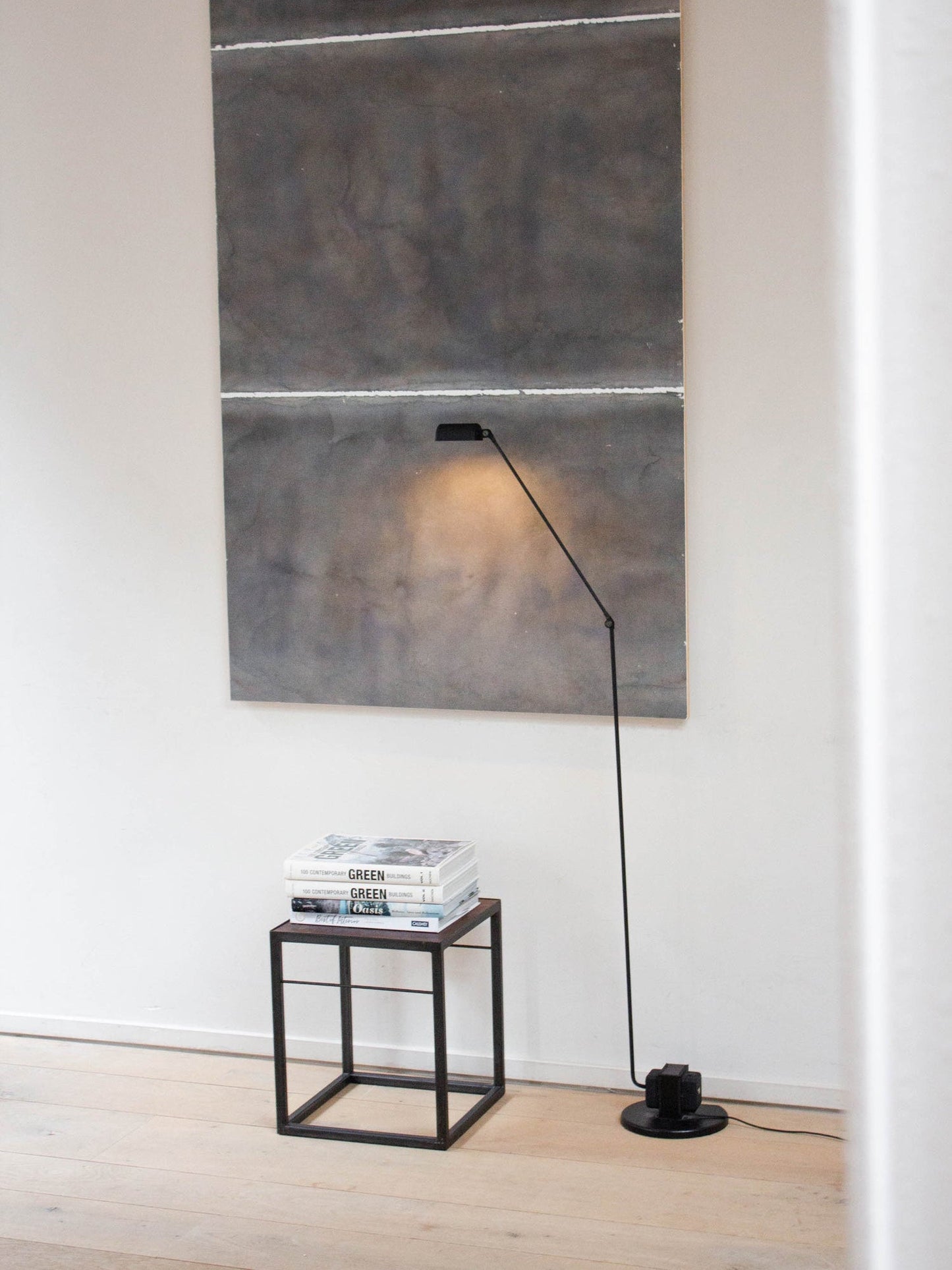 Dynamo Free-standing Lamp Floor Lamp