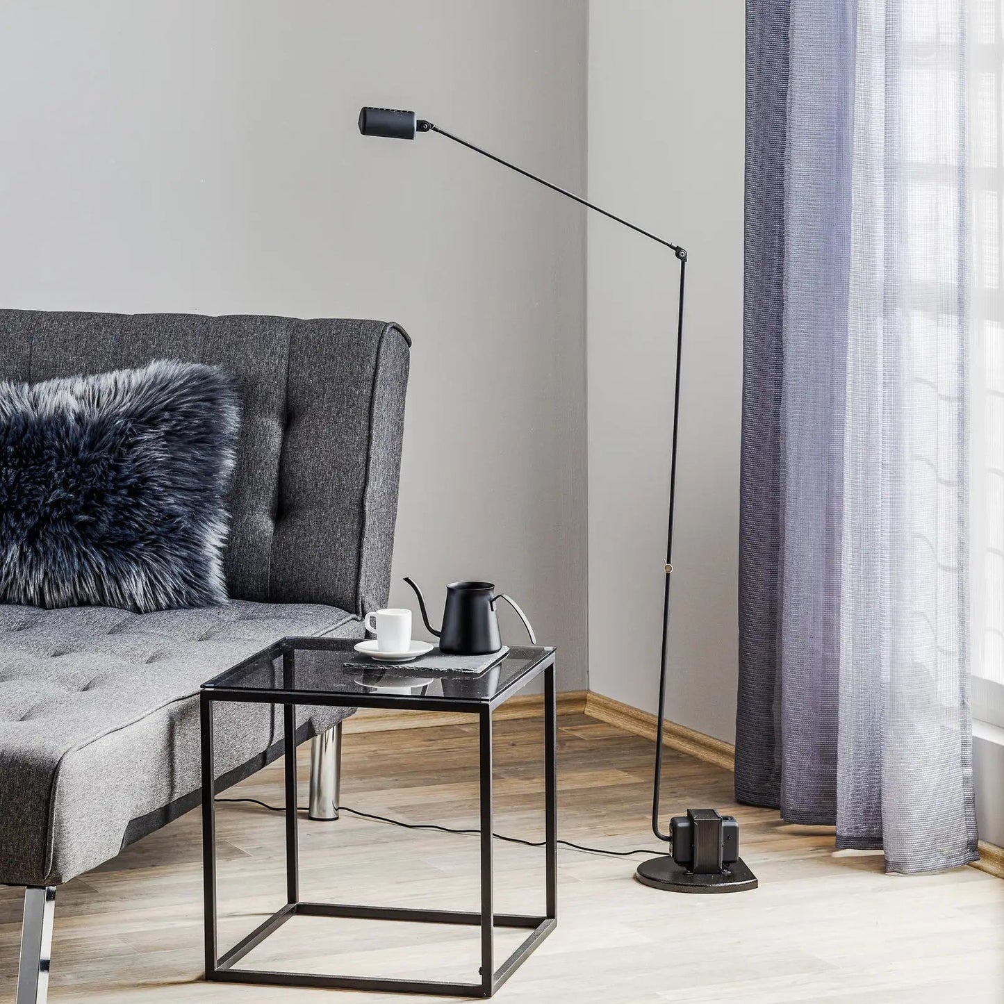 Dynamo Free-standing Lamp Floor Lamp