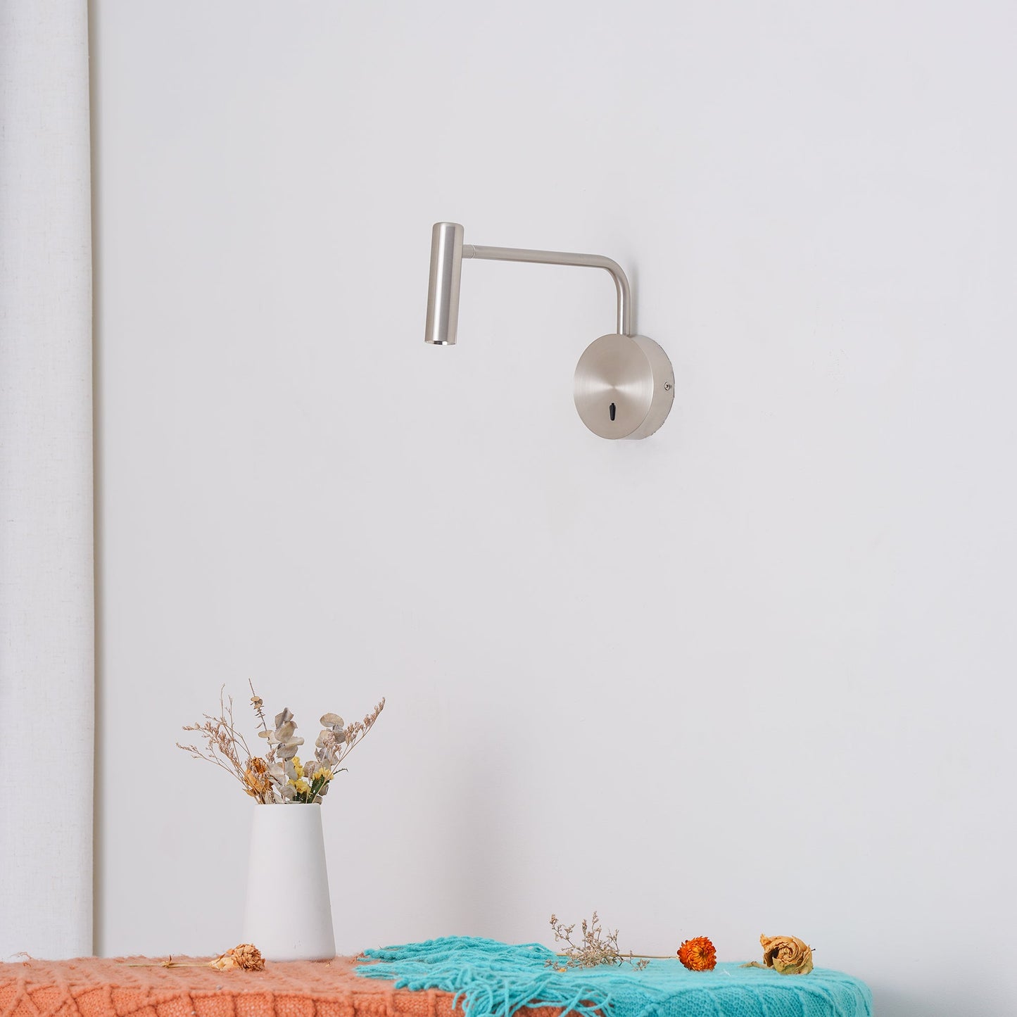 Minimalist Disc LED Wall light Wall Sconce