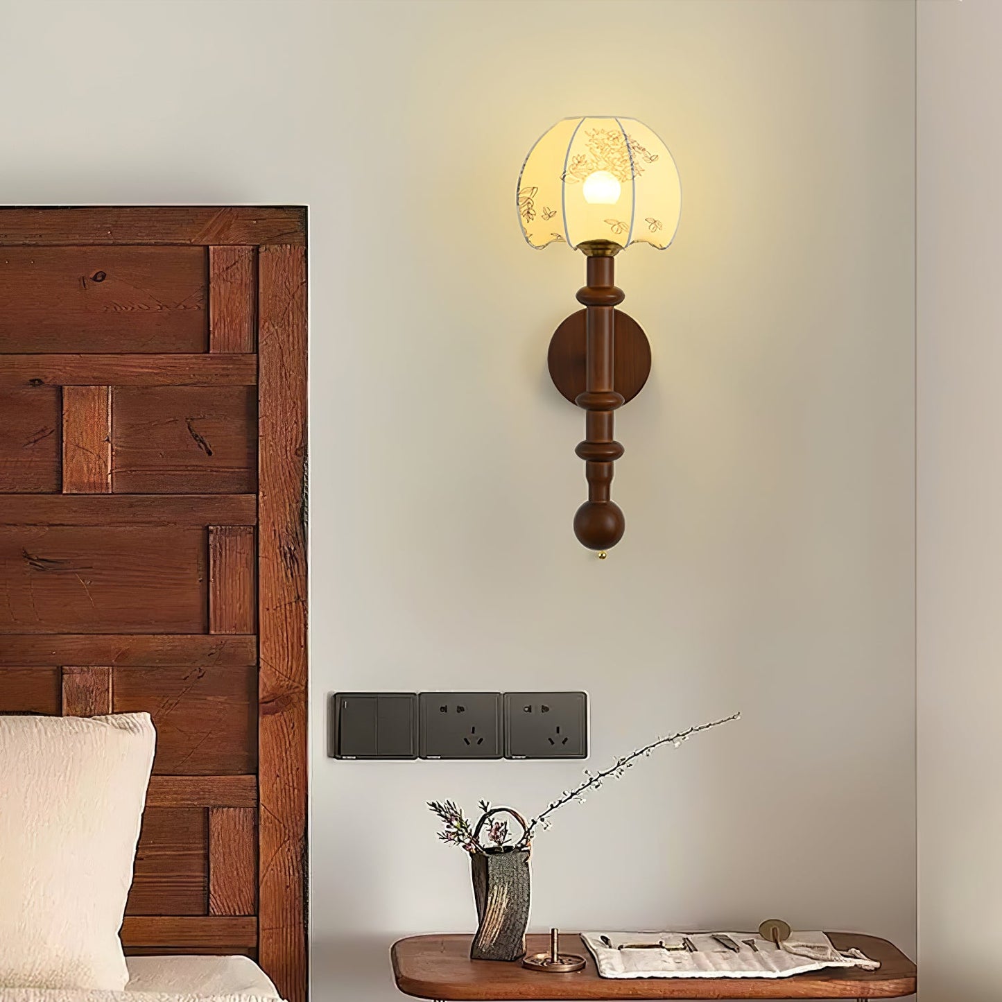 Roma Wall light Wall Sconce