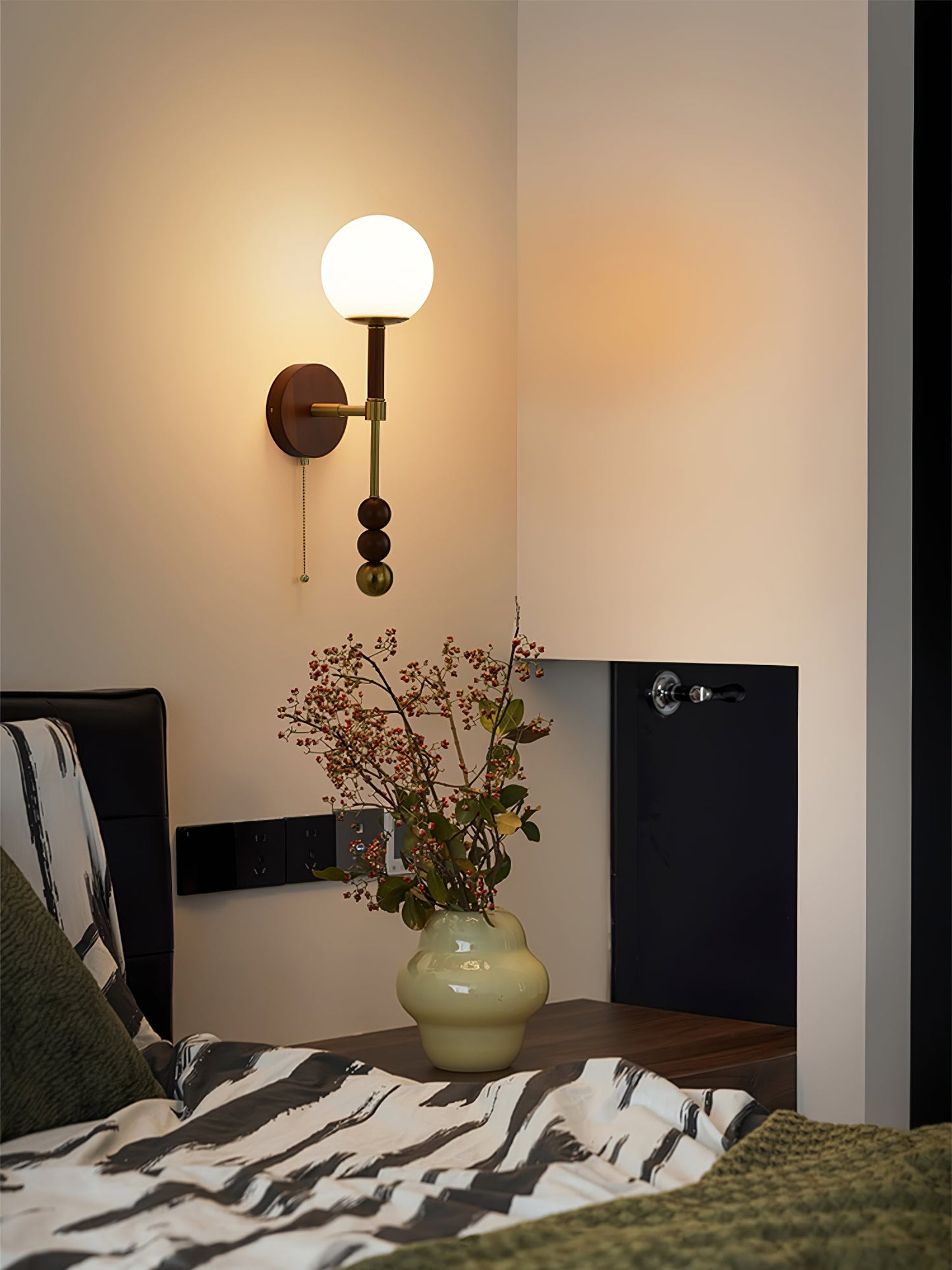 Roma Wall light Wall Sconce