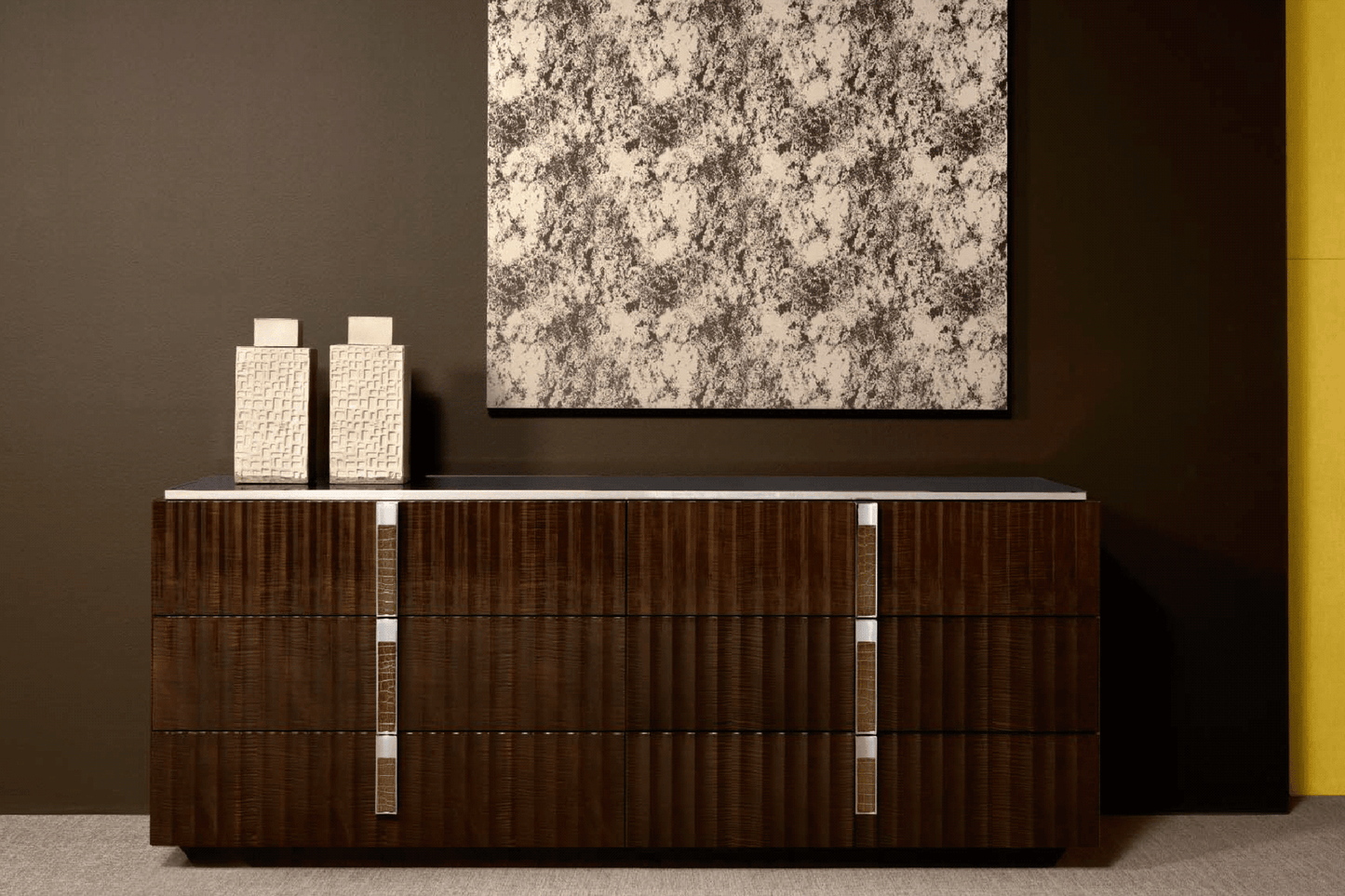 Red Carpet 6-Drawer Dresser - Bruno Gloss