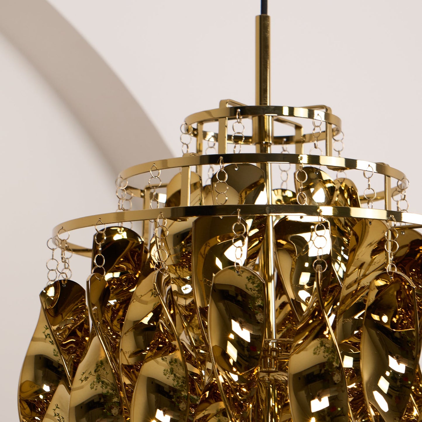 Maris Spiral Houselight Pendant Lamp