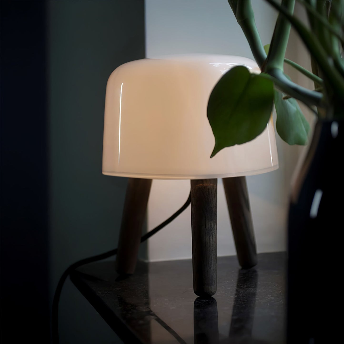Milk Task lamp Table Lamp