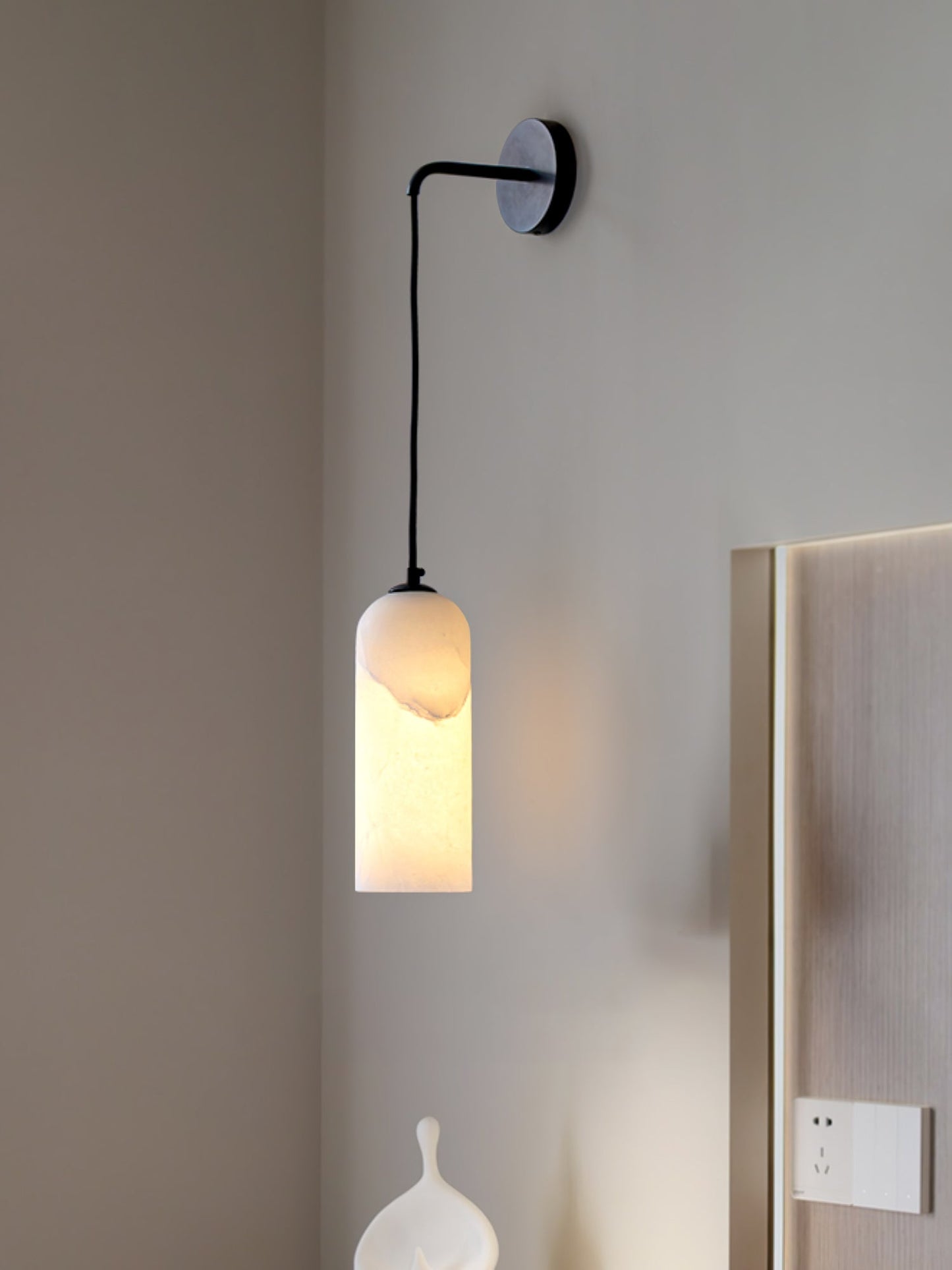 Monty Wall-mounted light Wall Lamp