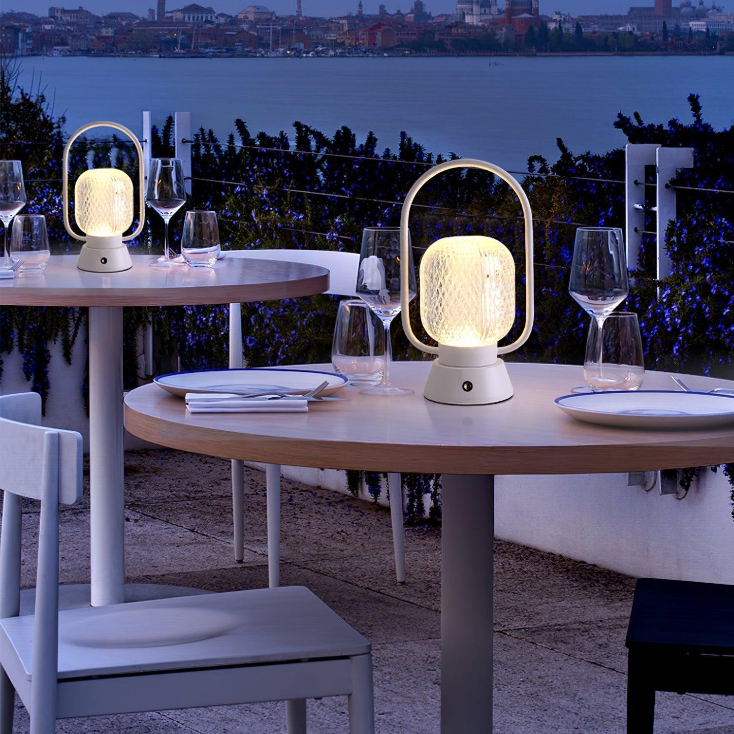 Muse Built-in Battery Desk lamp Table Lamp