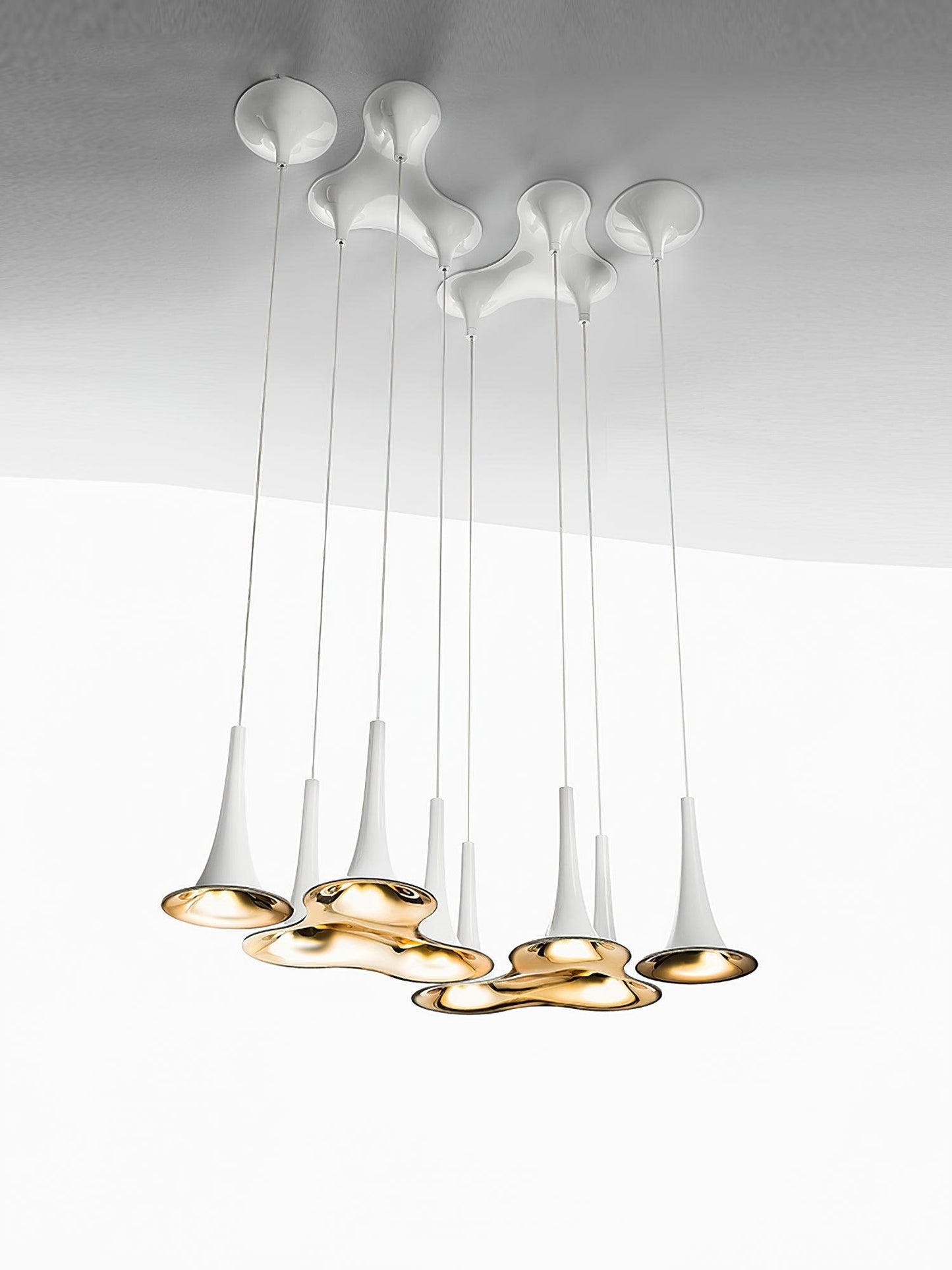 Nafir Droplight Pendant Light
