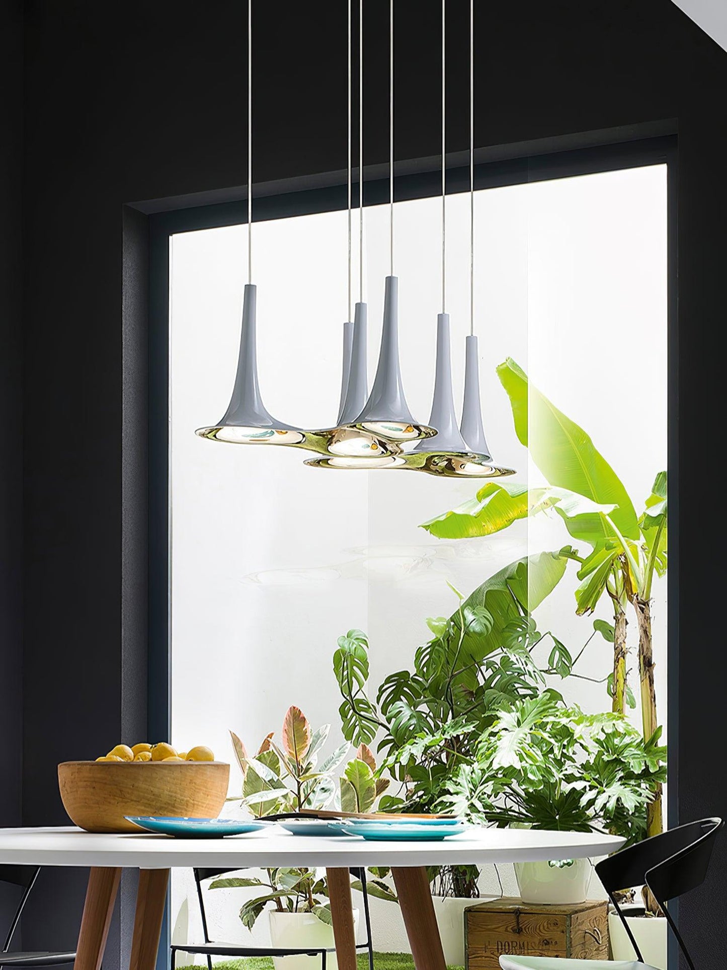 Nafir Droplight Pendant Light