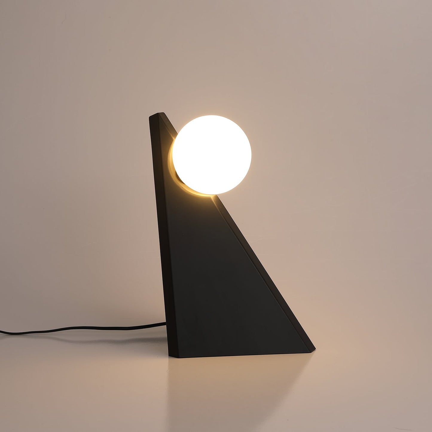 Noir Roy Nightstand lamp Table Lamp