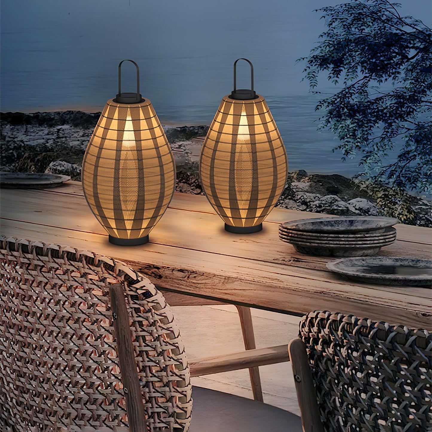 Oasis Mesh Beacon Floodlight Outdoor Lamp