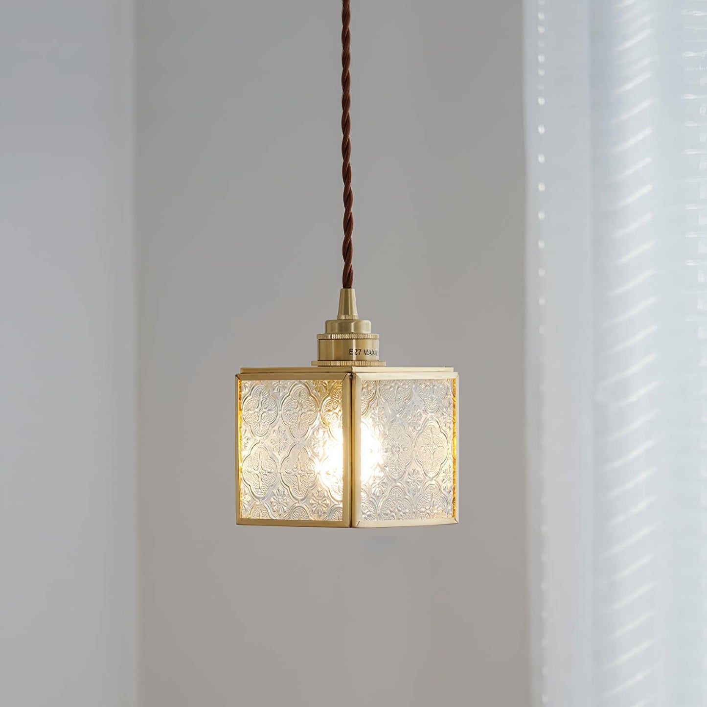 Patterned Glass Houselight Pendant Lamp
