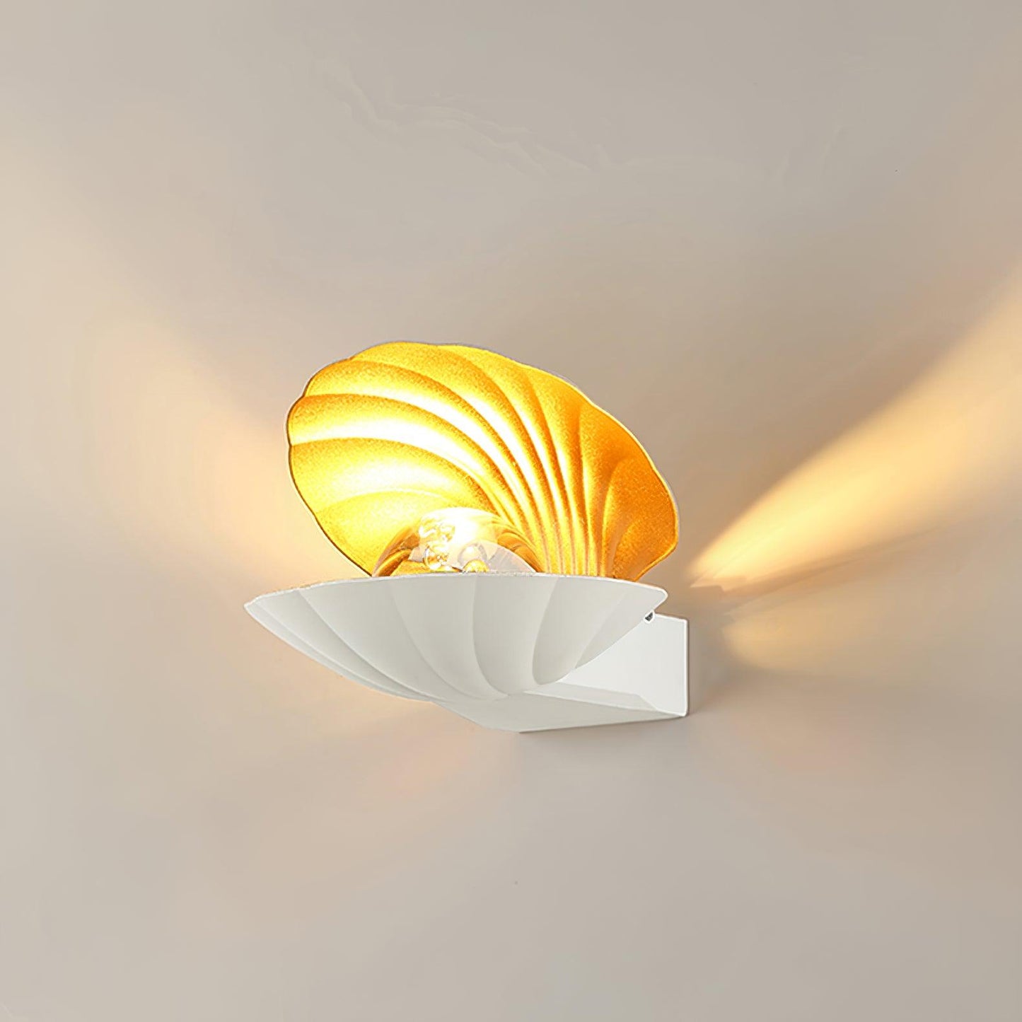 Pearl Clam Wall light fixture Wall Light