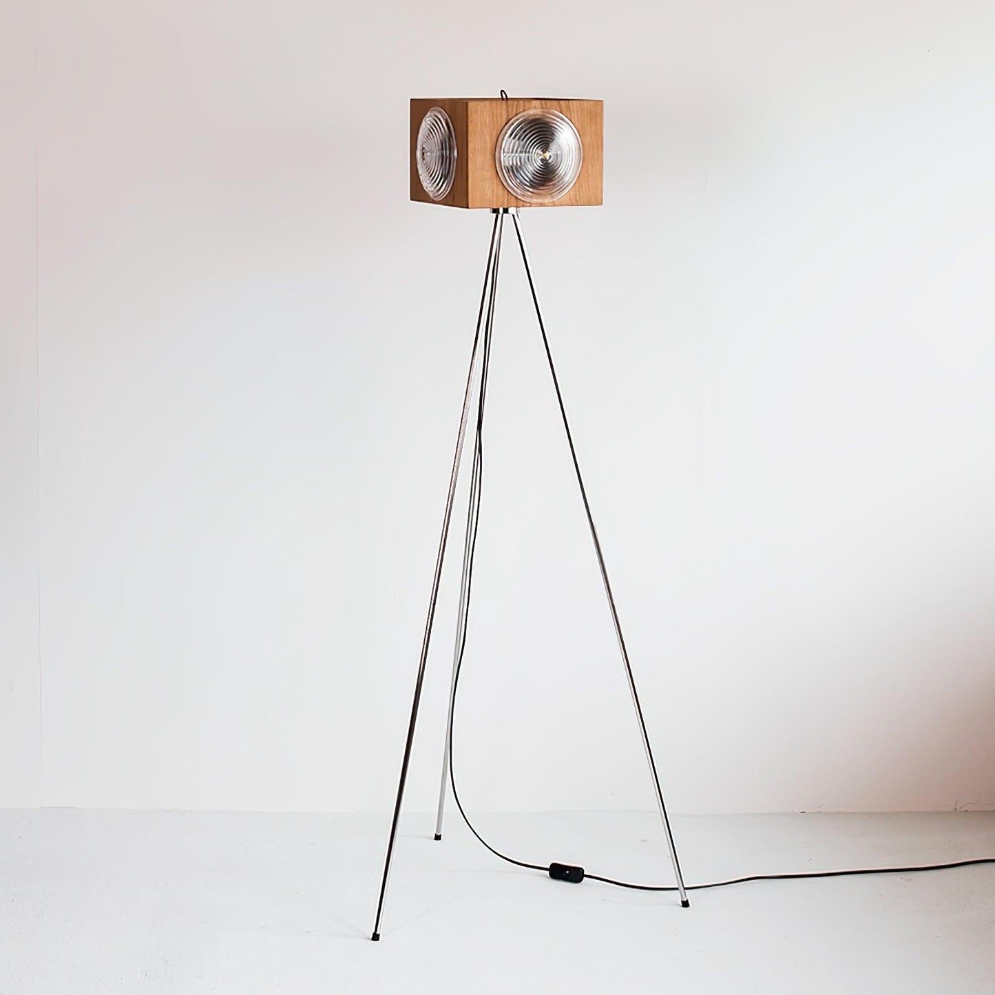 Retro Camera Focus Uplight Lamp Floor Lamp
