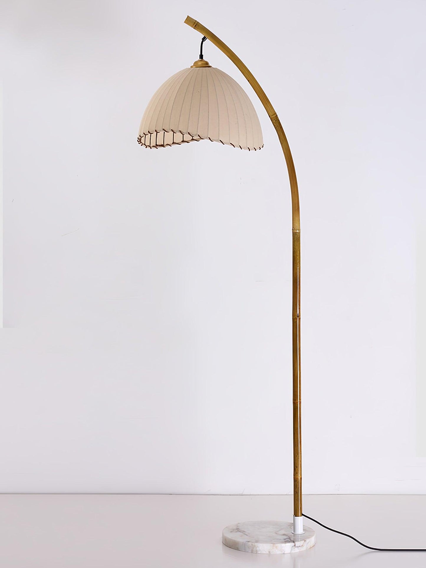 Sanna Floor-mounted Lamp Floor Lamp