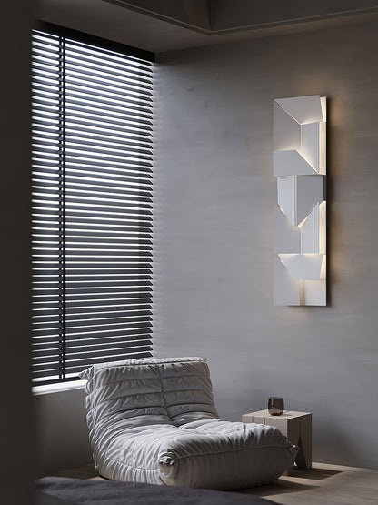 Shadows Rechargeable Grand Wall-mounted light Sconce