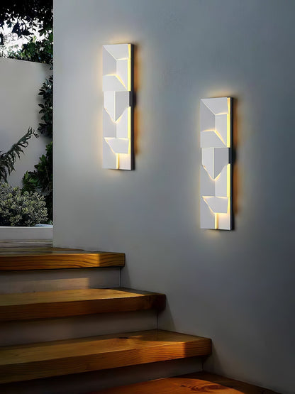 Shadows Rechargeable Grand Wall-mounted light Sconce