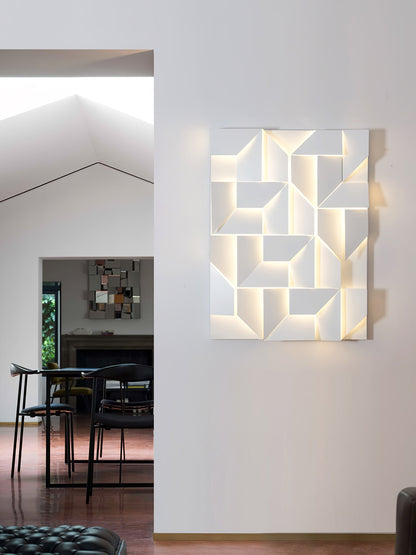 Shadows Rechargeable Grand Wall-mounted light Sconce