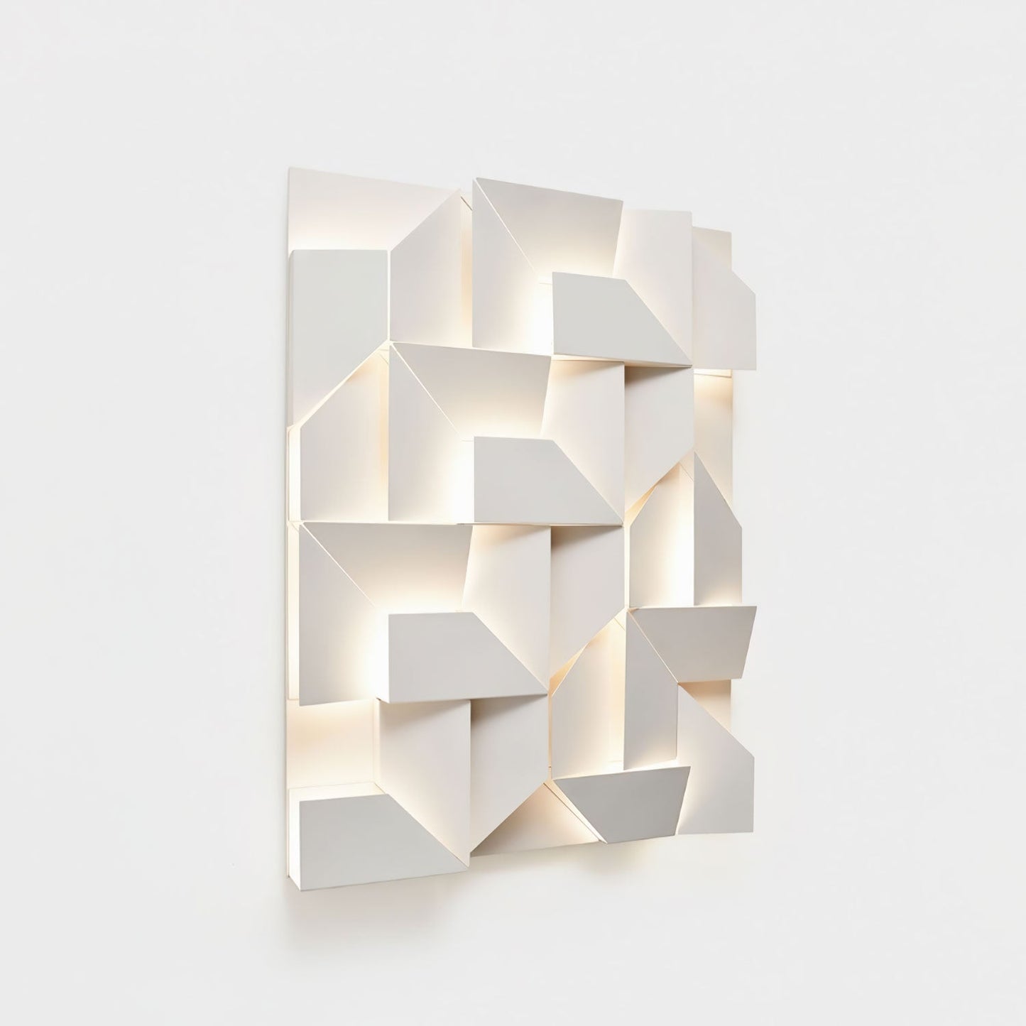 Shadows Rechargeable Grand Wall-mounted light Sconce