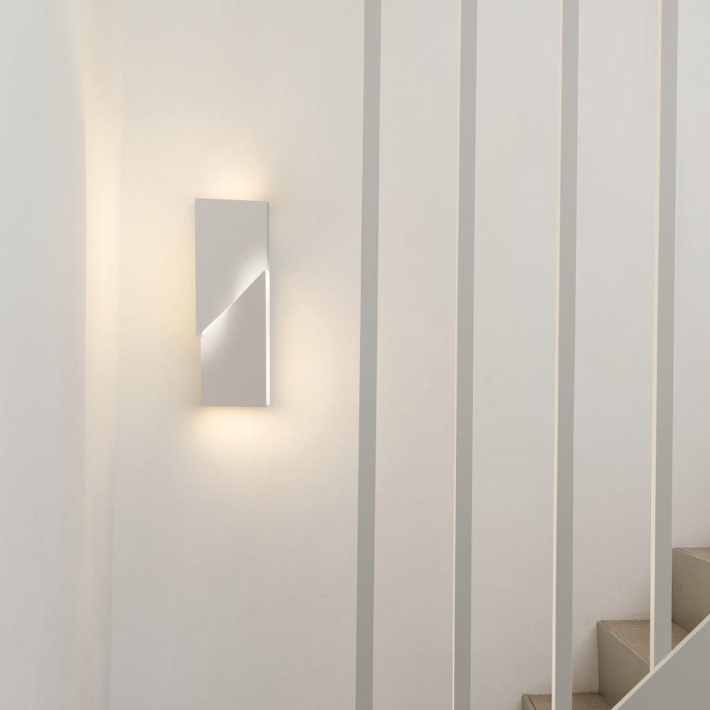 Shadows Rechargeable Grand Wall-mounted light Sconce