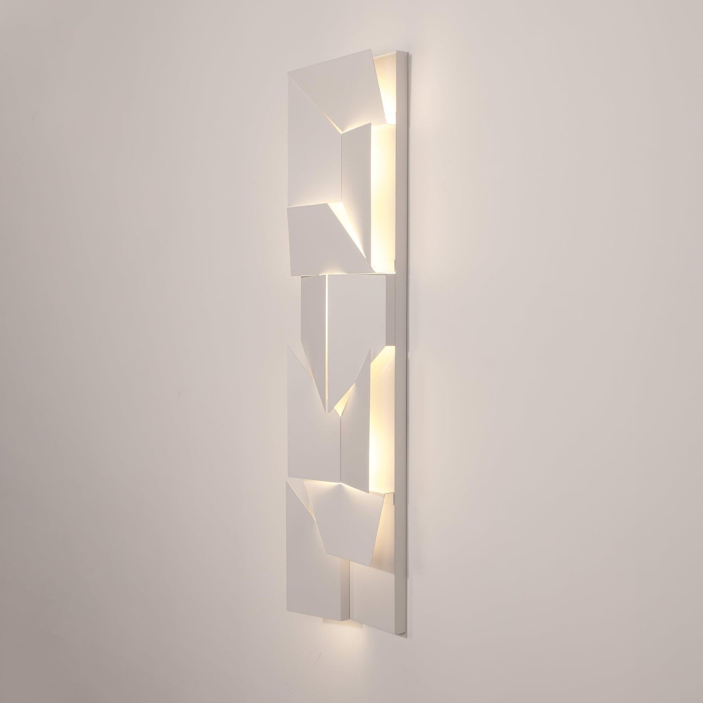 Shadows Rechargeable Grand Wall-mounted light Sconce