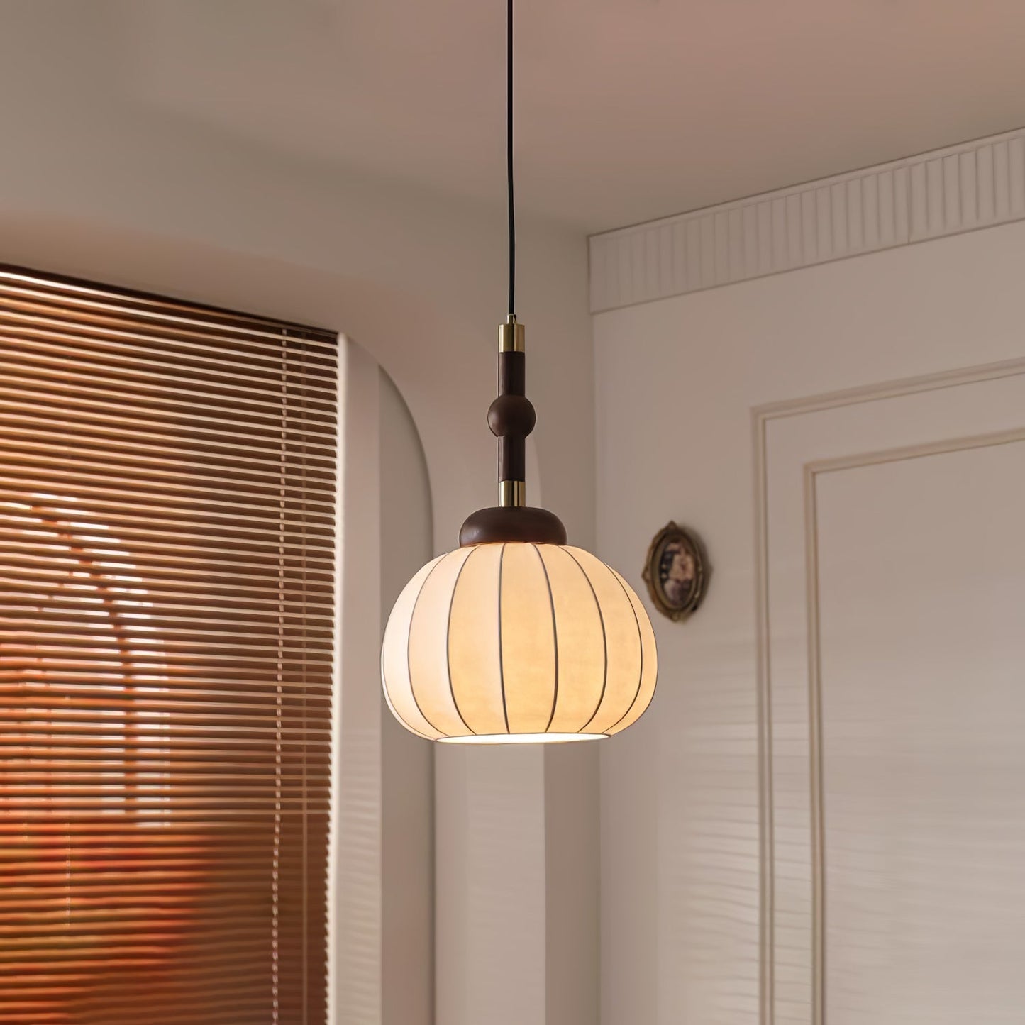 Silk Globe Droplight Pendant Lamp
