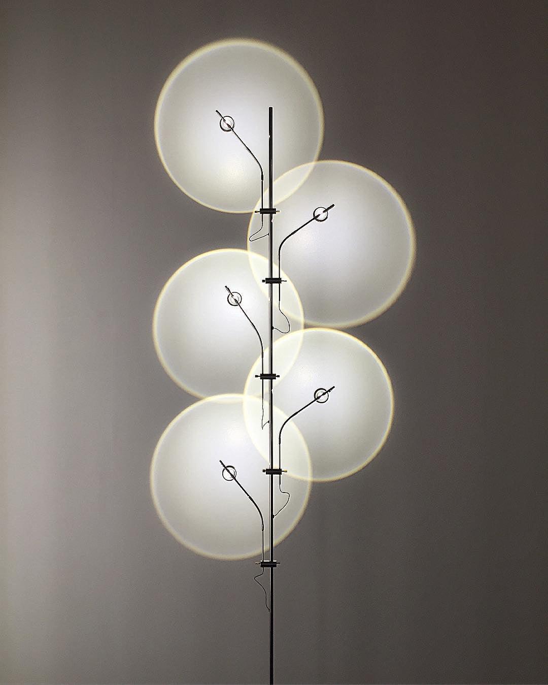 Wa Wa Floor-mounted Lamp Floor Lamp