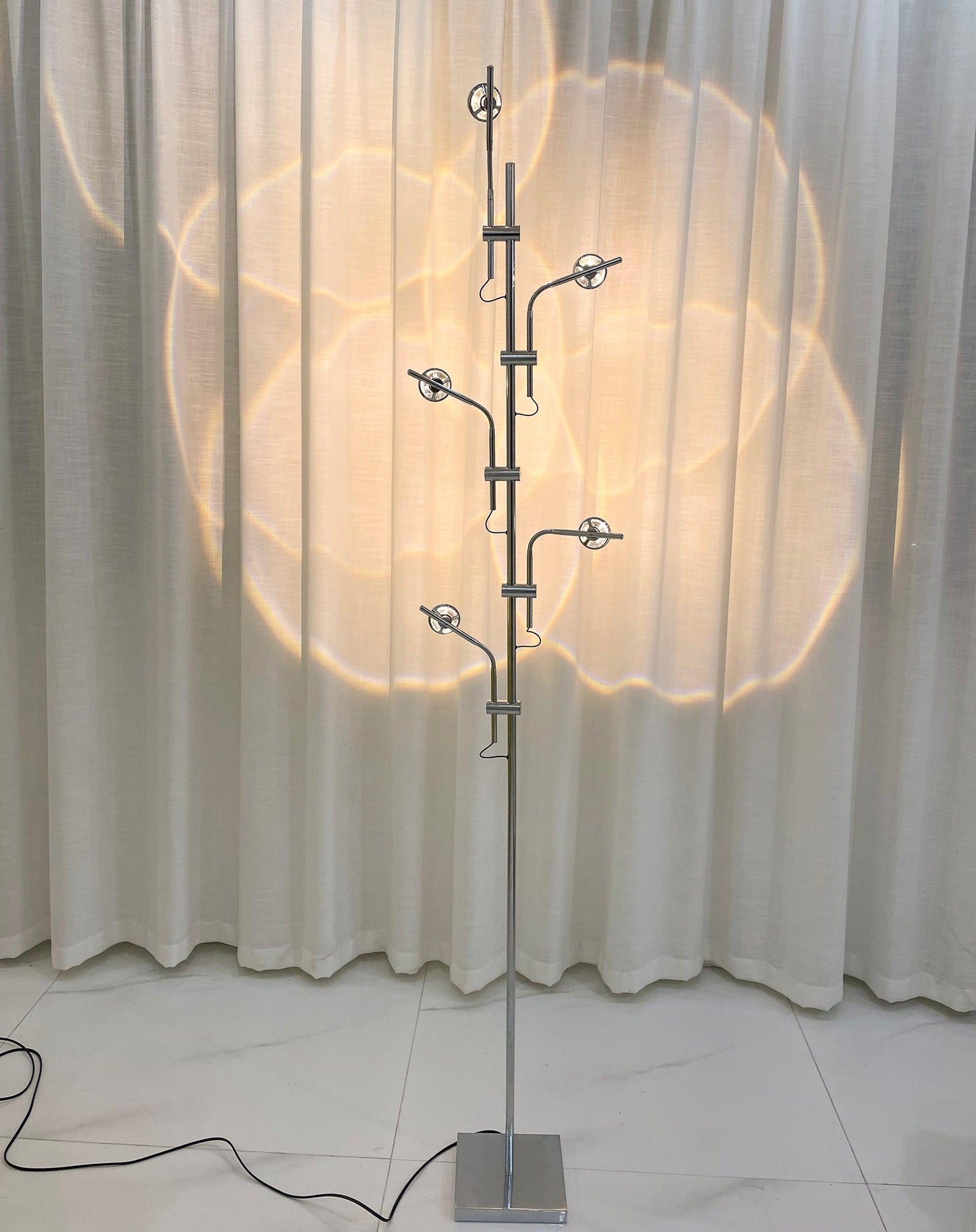 Wa Wa Floor-mounted Lamp Floor Lamp
